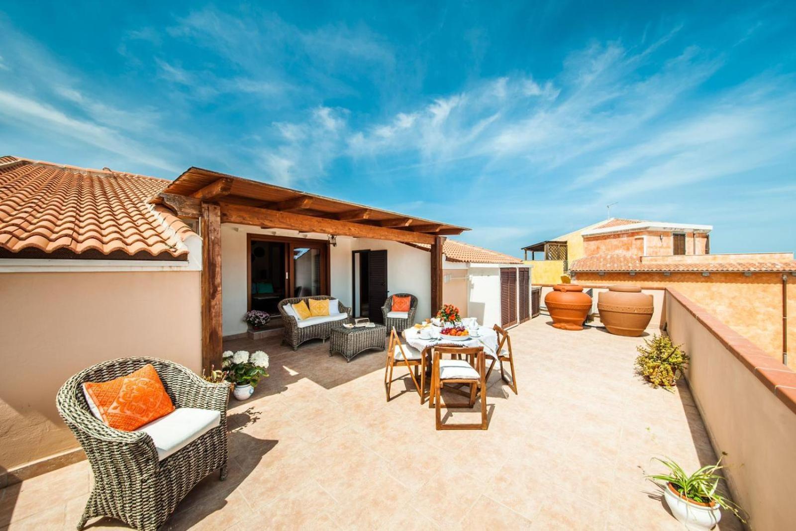 La Casa Di Mannazzotta 2 Bed & Breakfast Castelsardo Exterior photo